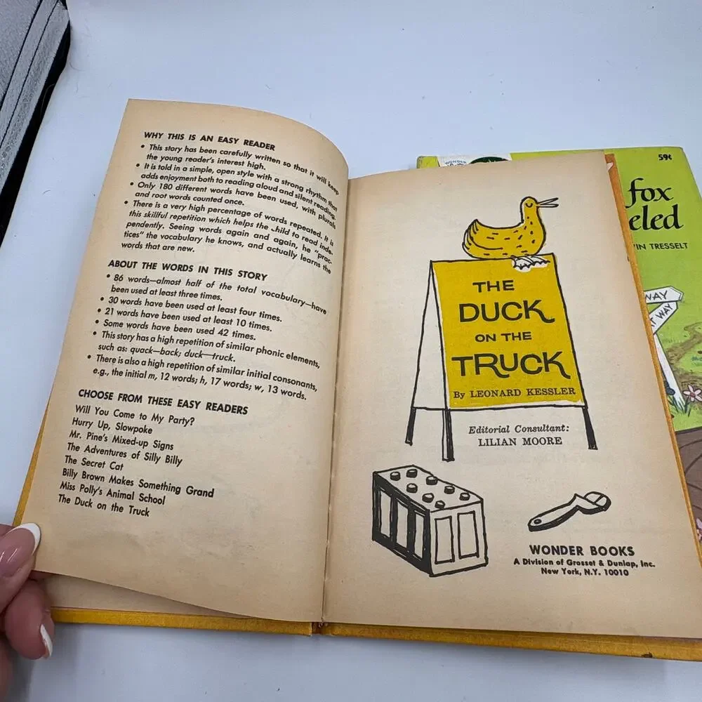 Wonder Books discover charm